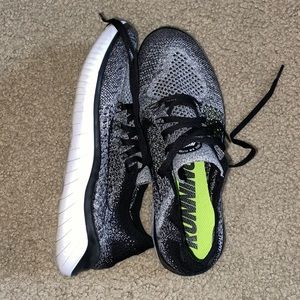 Nike Free Flyknit